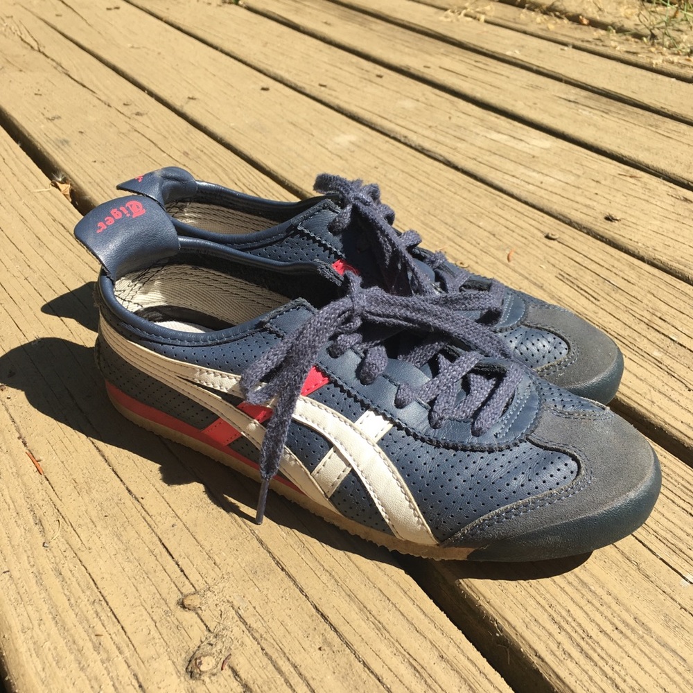 Tiger Onitsuka shoes Size 7